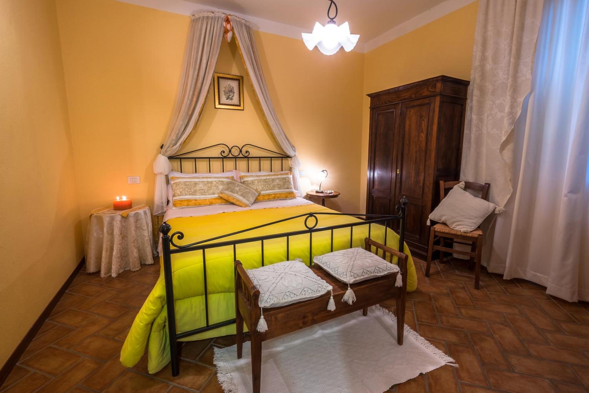 Giannetti Bed & Breakfast Poggio alle Mura Habitación foto