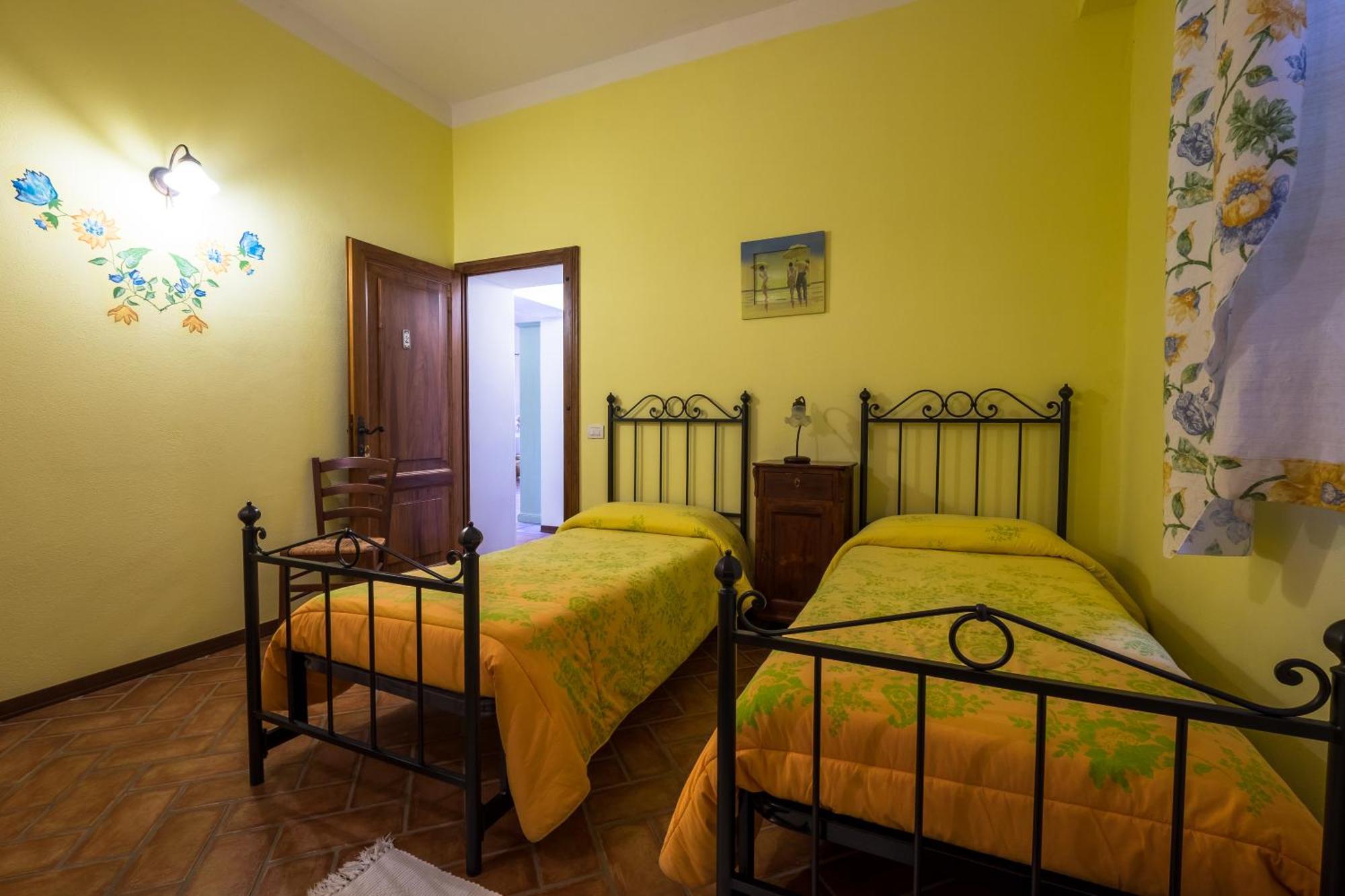 Giannetti Bed & Breakfast Poggio alle Mura Habitación foto