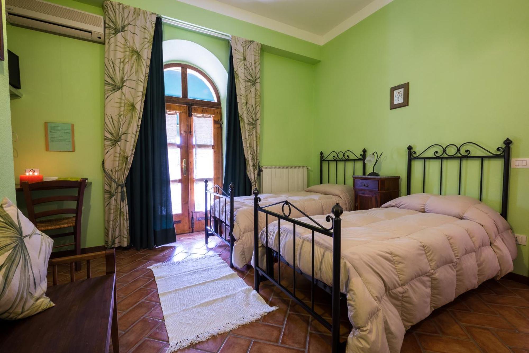 Giannetti Bed & Breakfast Poggio alle Mura Habitación foto