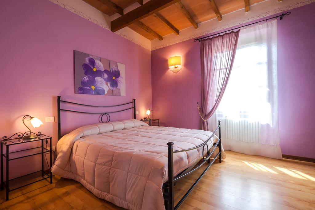 Giannetti Bed & Breakfast Poggio alle Mura Habitación foto