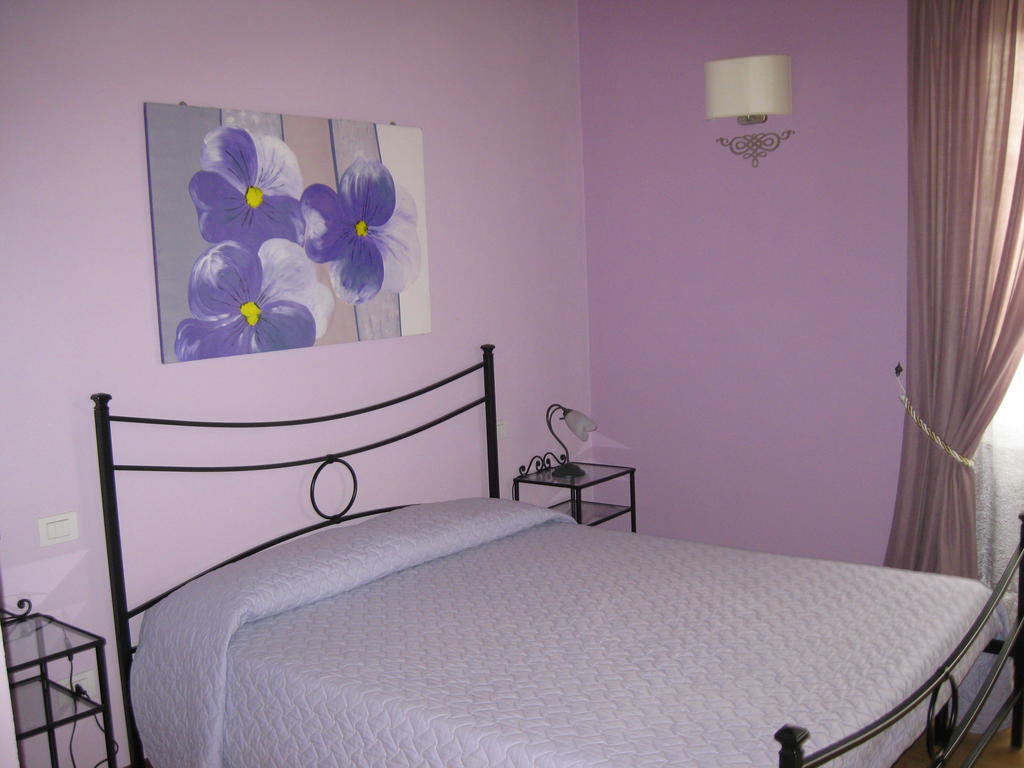 Giannetti Bed & Breakfast Poggio alle Mura Habitación foto